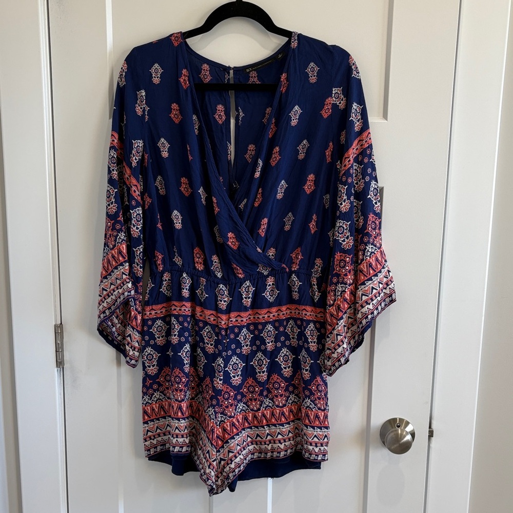 New York & Company Navy Blue and Coral Printed Romper